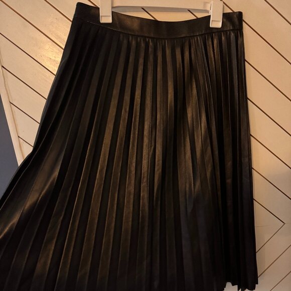 Antonio Melani Genuine Leather Pleated Skirt - Picture 2 of 5